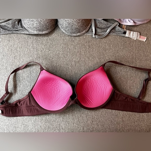 5 Pink Bras - some push up/ some t-shirt style - Picture 4 of 11